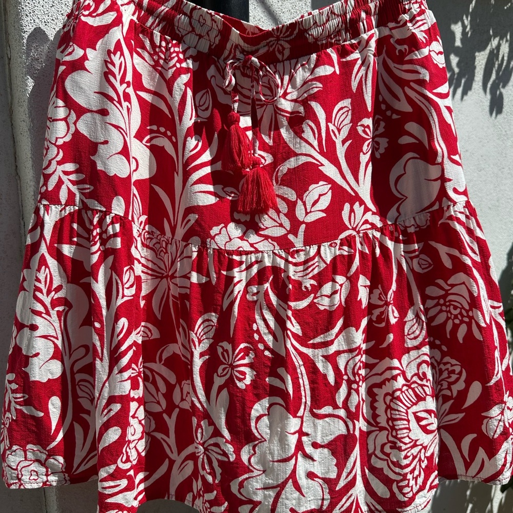 Red and White Floral Tiered Skirt - Women